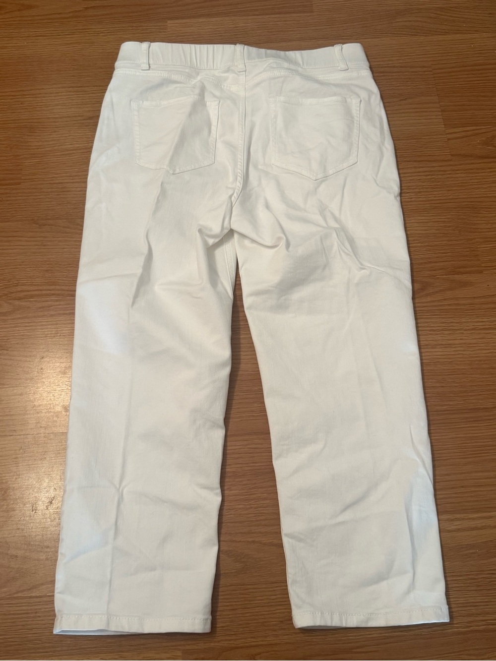 J. Jill. High-Rise Straight-Leg Cropped Jeans. White. Size 10. - Picture 3 of 9
